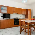 Kaora Агрополи