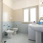 Kaora *